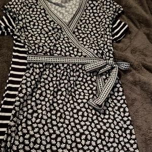 Max Studio printed wrap dress